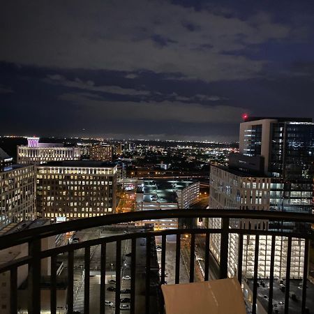 Luxurious Condo! 2B2B High Rise In Orlando! Exteriör bild